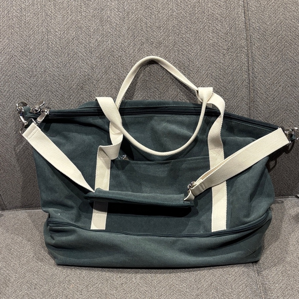 Lo & Sons Stylish Green Canvas Men's Bag